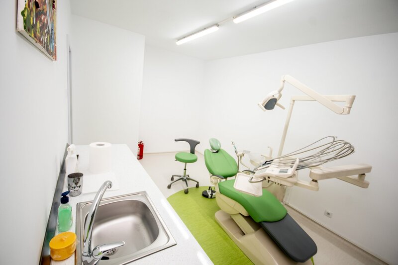 Good Vibes Dent - Cabinet Stomatologic sector 4, Bucuresti