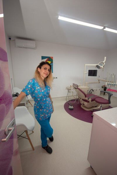 Good Vibes Dent - Cabinet Stomatologic sector 4, Bucuresti